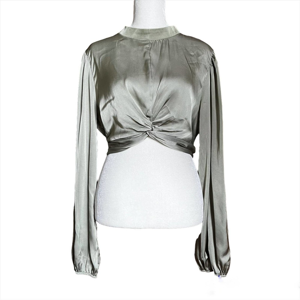 NWT - Mixed Threads Long Sleeve Crop Tops (Size: XL)